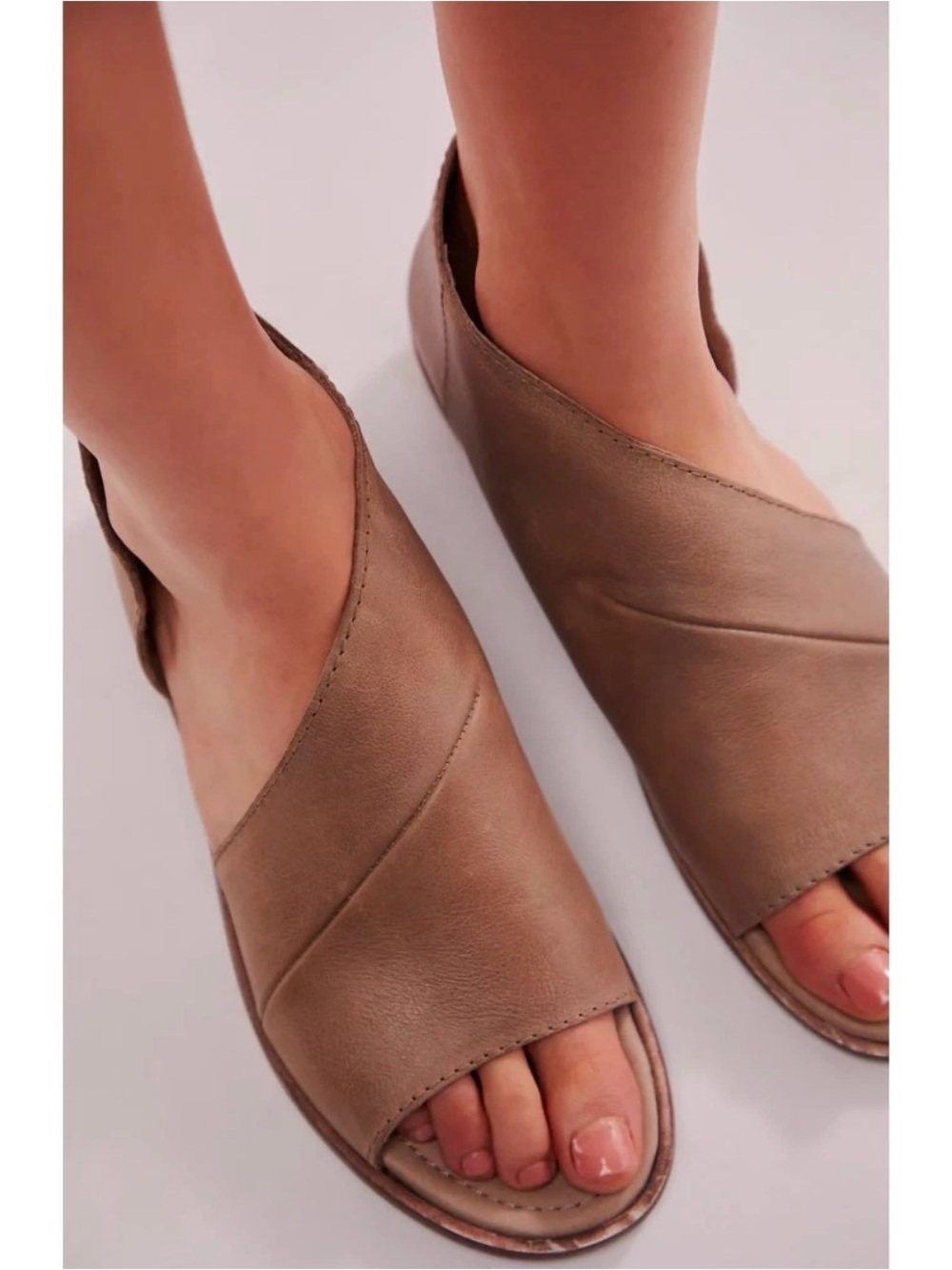 Free People Women’s 6 (36) Mont Blanc Asymmetrical Leather Sandals